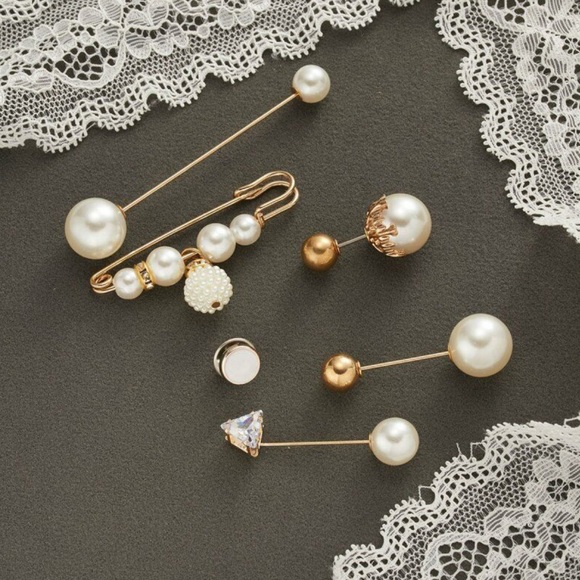 Jewelry - Elegant Gold and Pearl Jewelry Set All 5 Pieces Brooch Safety Pin